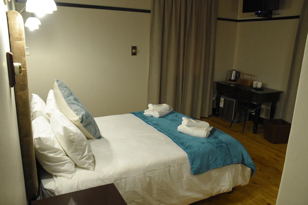 New Rush Guest House Kimberley Exterior photo
