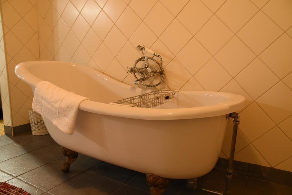 New Rush Guest House Kimberley Exterior photo